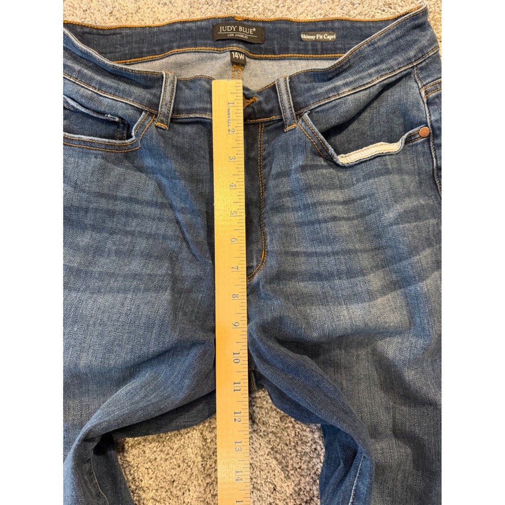 Judy Blue Capri Jeans Womens 14W Blue Skinny Fit Raw Hem JB82247DK-PL Stretch - Picture 6 of 10
